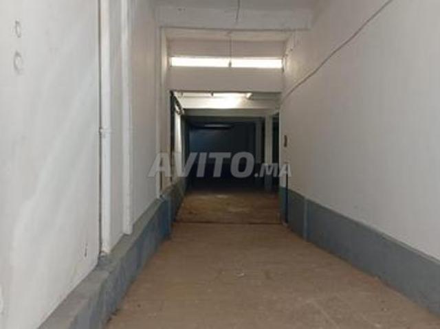 Local commercial location à Rbat