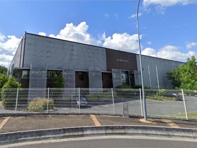 Local Commercial location à Bordeaux, Ambarès-et-lagrave