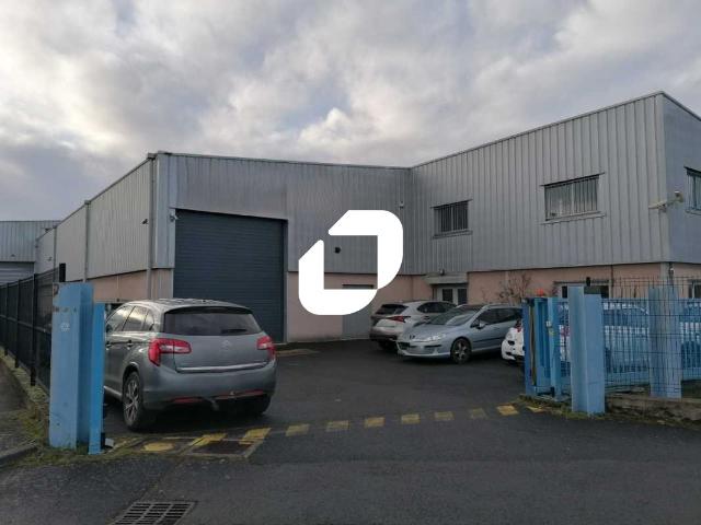 Local Commercial location à Villefranche-sur-Saône, Rhône