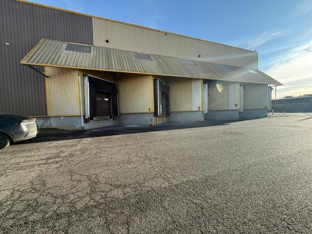 Local Commercial location à Argenteuil