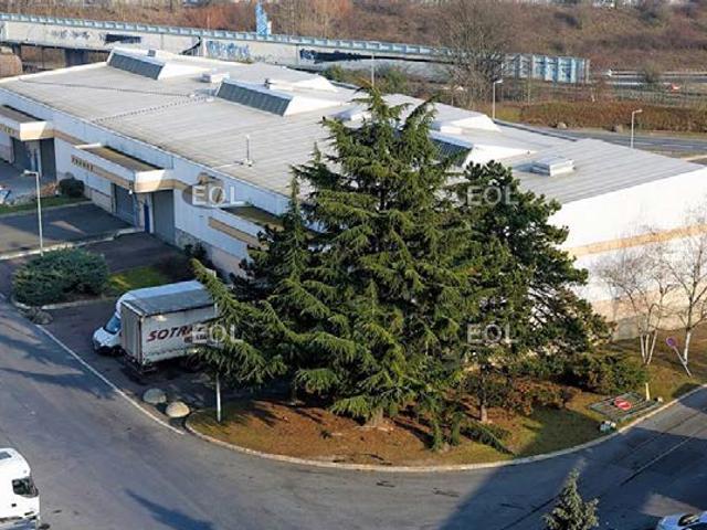 Local Commercial location à Le Raincy, Aulnay-sous-bois