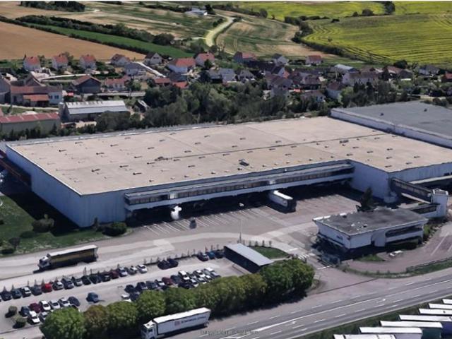 Local Commercial location à Zone Industrielle La Plaine des Isles, Auxerre