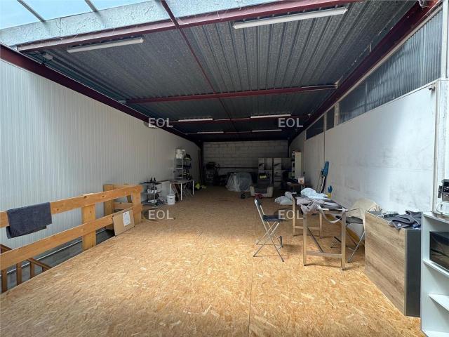 Local Commercial location à Torcy, Roissy-en-brie