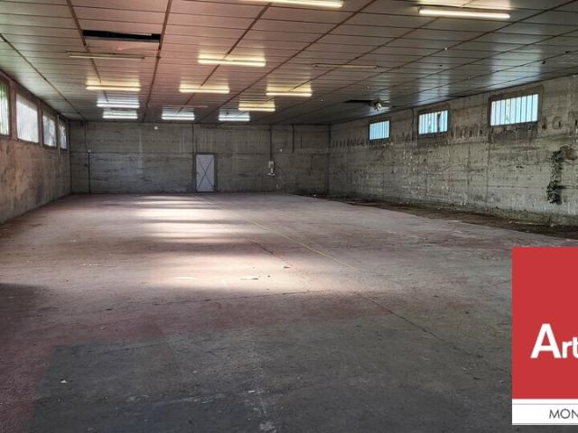 Local Commercial location à Privas, Baix
