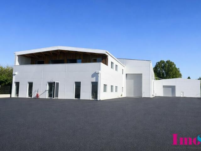 Local Commercial location à Bordeaux, Bassens