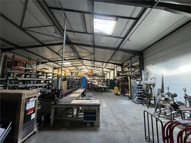 Local Commercial location à Orléans, Semoy