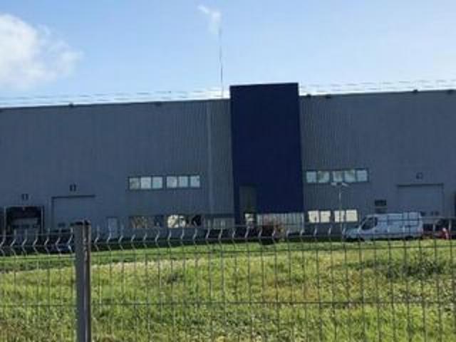Local Commercial location à Bordeaux, Blanquefort