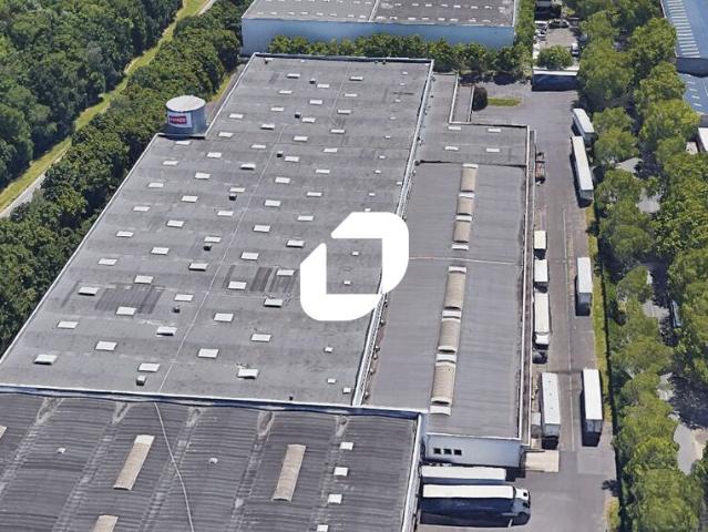 Local Commercial location à Évry, Bondoufle