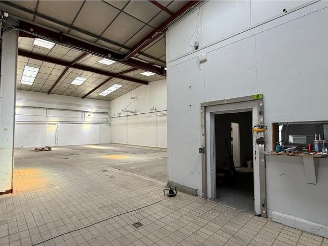 Local Commercial location à Bourg-en-Bresse, Bourg-en-bresse