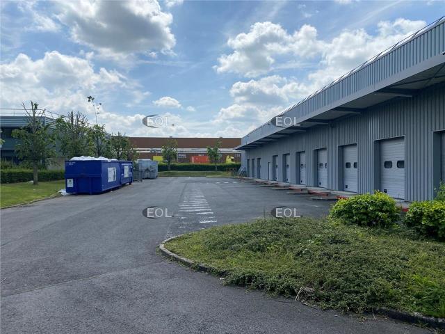 Local Commercial location à Torcy, Brie-comte-robert