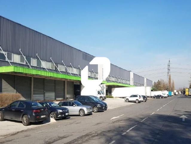 Local Commercial location à Pontoise, Saint-ouen-l'aumône