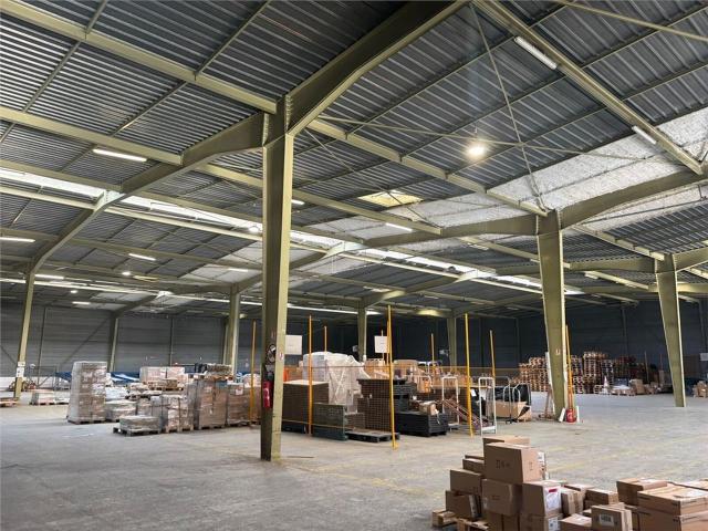 Local Commercial location à Créteil, Chennevières-sur-marne