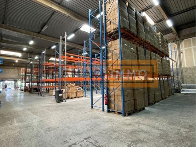 Local Commercial location à Créteil, Chennevières-sur-marne