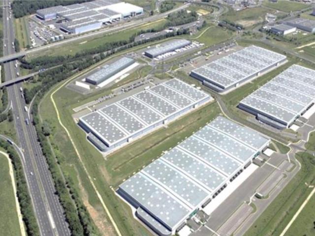 Local Commercial location à Compiègne, Longueil-sainte-marie
