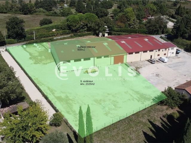 Local Commercial location à Courthézon, Vaucluse
