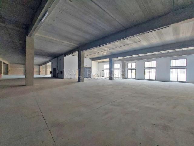 Local commercial location à Anfa, Gharb-Chrarda-Beni Hssen