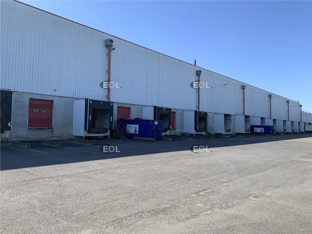 Local Commercial location à Pontoise, Eragny