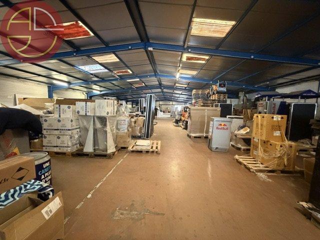 Local Commercial location à Toulouse, Fenouillet