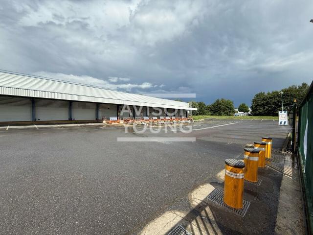 Local Commercial location à Torcy, Ferrières-en-brie