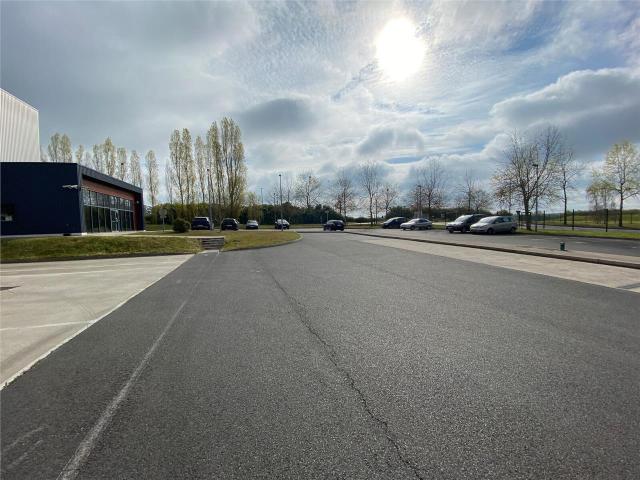 Local Commercial location à Moulins, Avermes