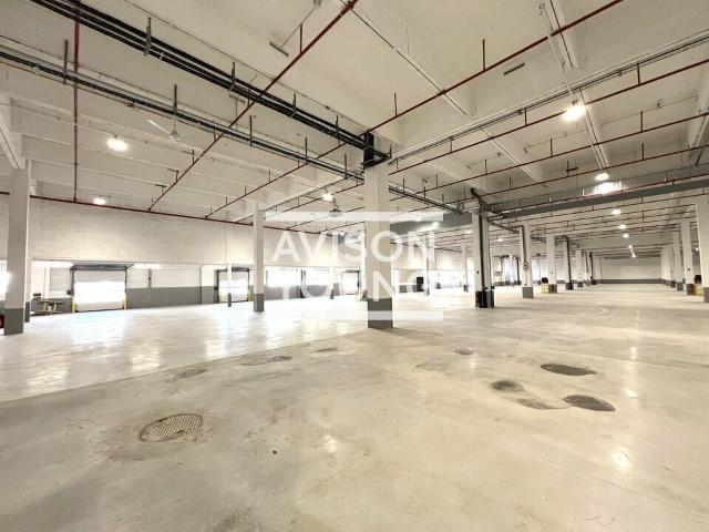 Local Commercial location à Nanterre, Gennevilliers