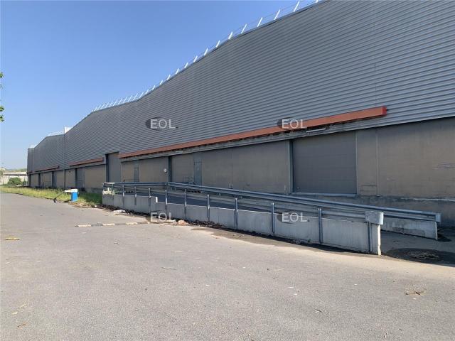 Local Commercial location à Nanterre, Gennevilliers