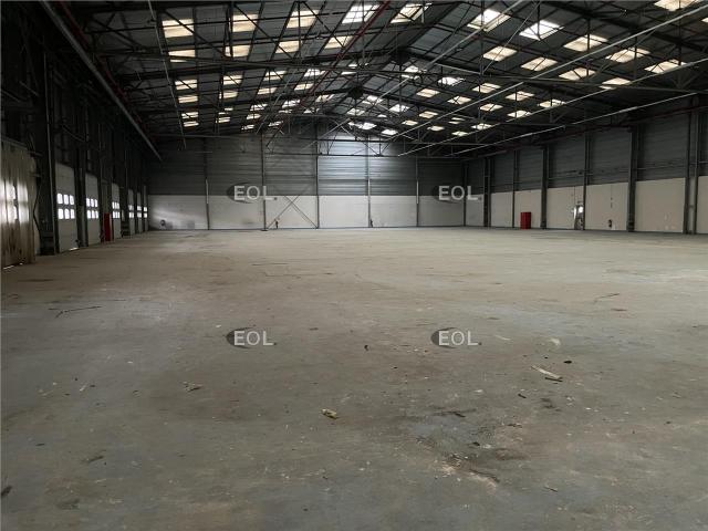 Local Commercial location à Nanterre, Gennevilliers