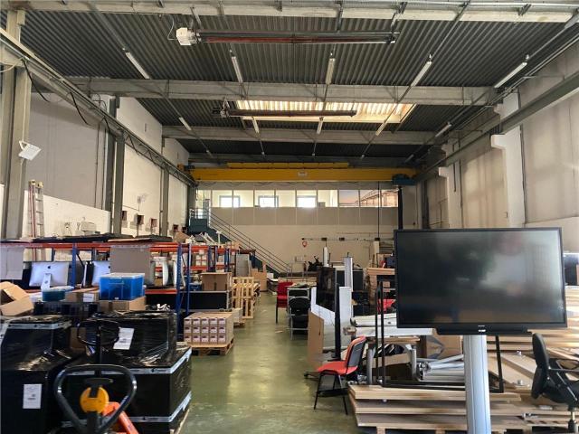 Local Commercial location à Nanterre, Gennevilliers