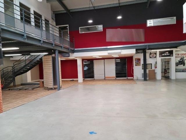 Local Commercial location à Toulouse, Grenade