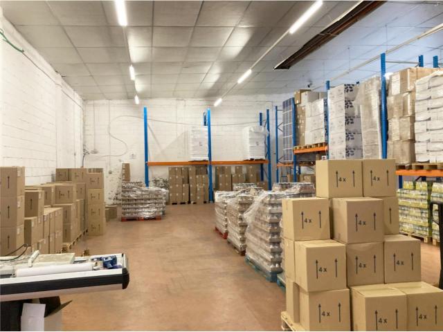 Local Commercial location à Orléans, Ingré