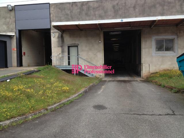 Local Commercial location à Bel Air, Lanester
