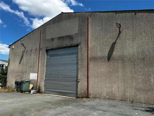 Local Commercial location à Bordeaux, Le Haillan