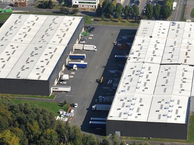 Local Commercial location à Le Meux, Oise