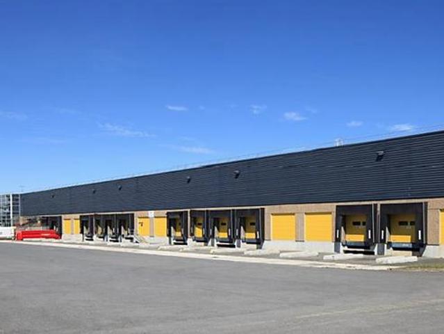 Local Commercial location à Palaiseau, Le Plessis-pâté