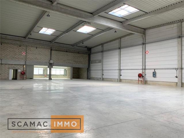 Local Commercial location à Melun, Lieusaint