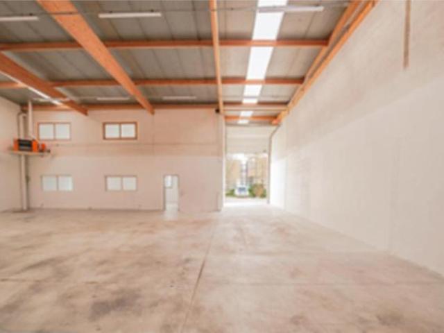 Local Commercial location à Torcy, Noisiel