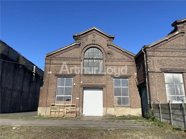 Local Commercial location à Valenciennes, Anzin