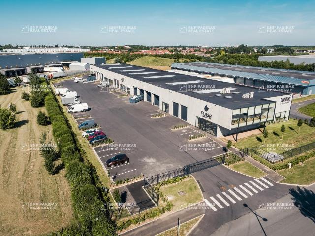 Local Commercial location à Lille, Loos