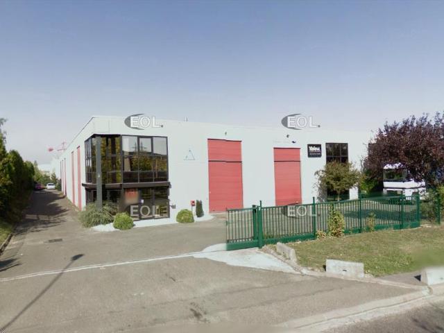 Local Commercial location à Rambouillet, Maurepas