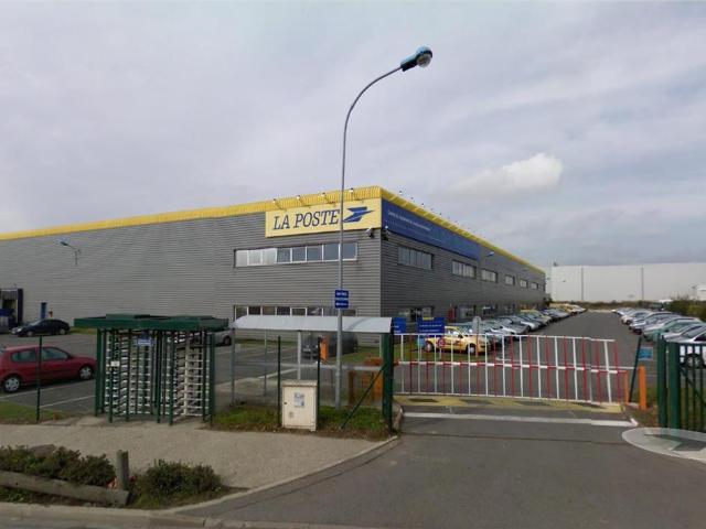 Local Commercial location à Meaux, Compans