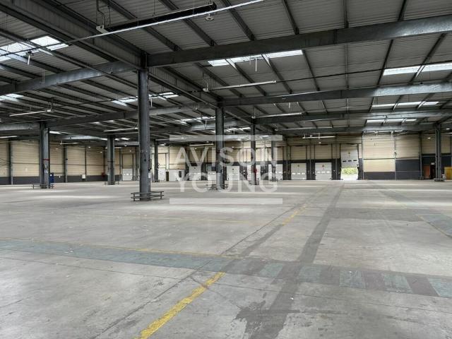 Local Commercial location à Meaux, Compans