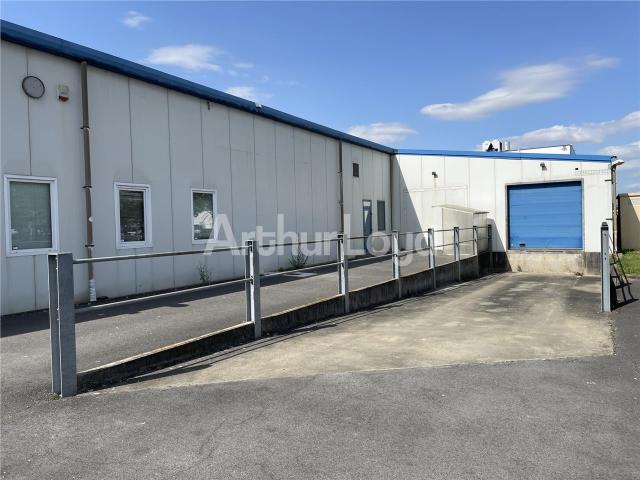 Local Commercial location à Arras, Monchy-le-preux
