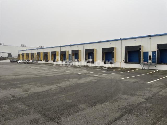 Local Commercial location à Arras, Monchy-le-preux