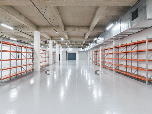 Local Commercial location à Bobigny, Vaux-montreuil