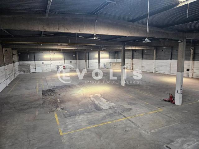 Local Commercial location à Palaiseau, Morangis