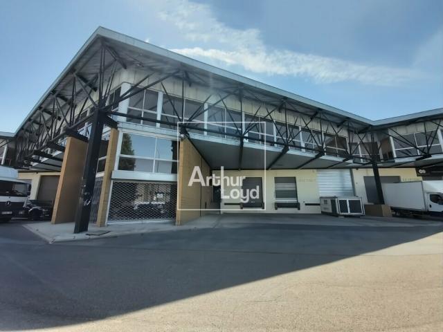 Local Commercial location à Palaiseau, Morangis