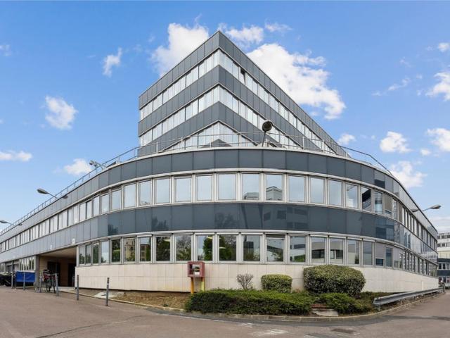 Local Commercial location à Nanterre
