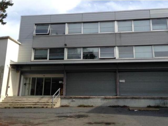 Local Commercial location à Nanterre