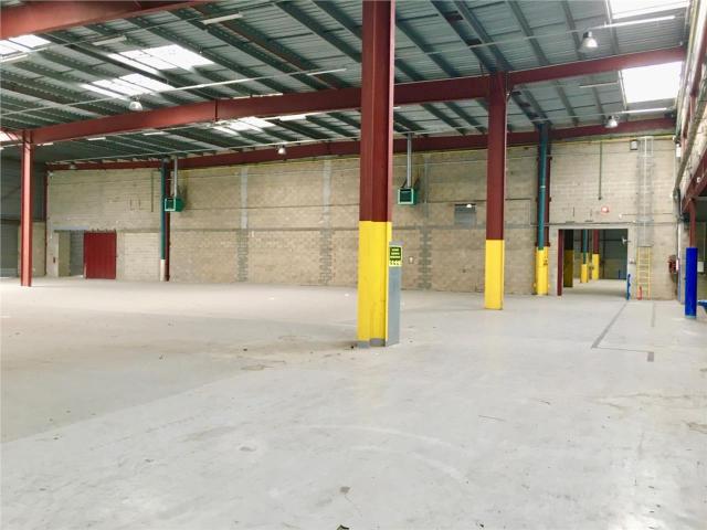 Local Commercial location à Senlis, Nogent-sur-oise