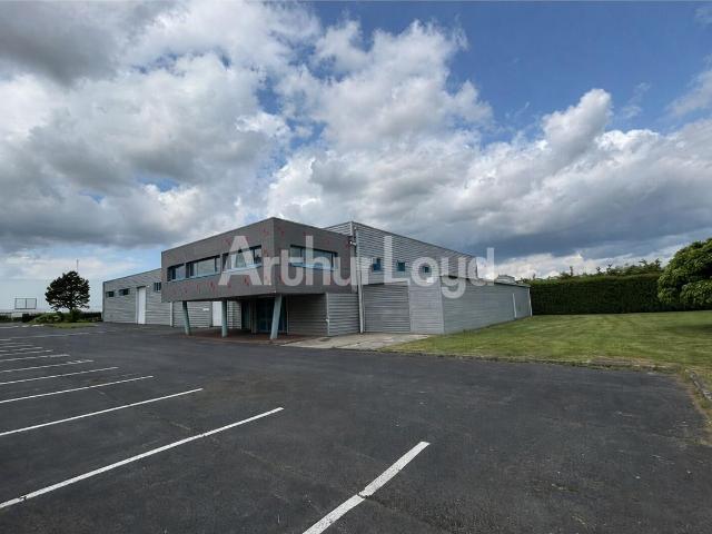 Local Commercial location à Douai, Orchies